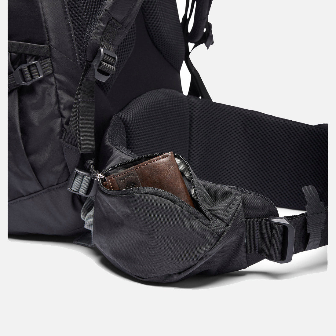 Wildwood Heights 35L Backpack