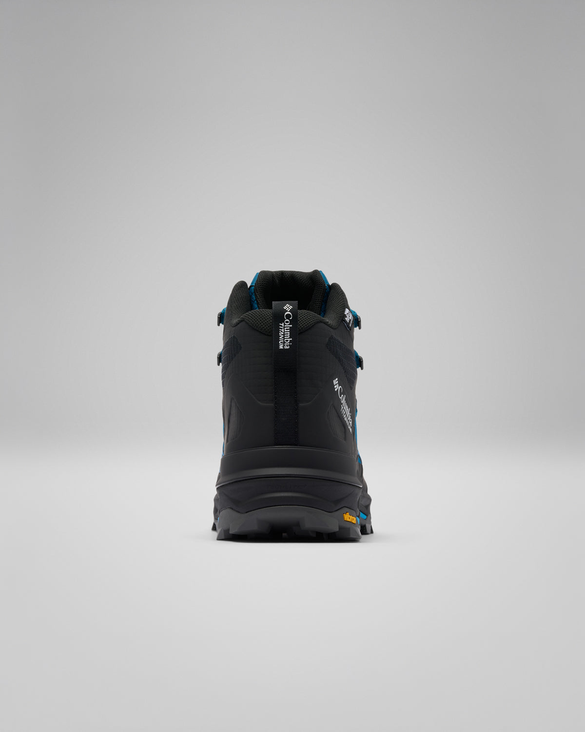 Peakfreak Titanium Outdry Mid