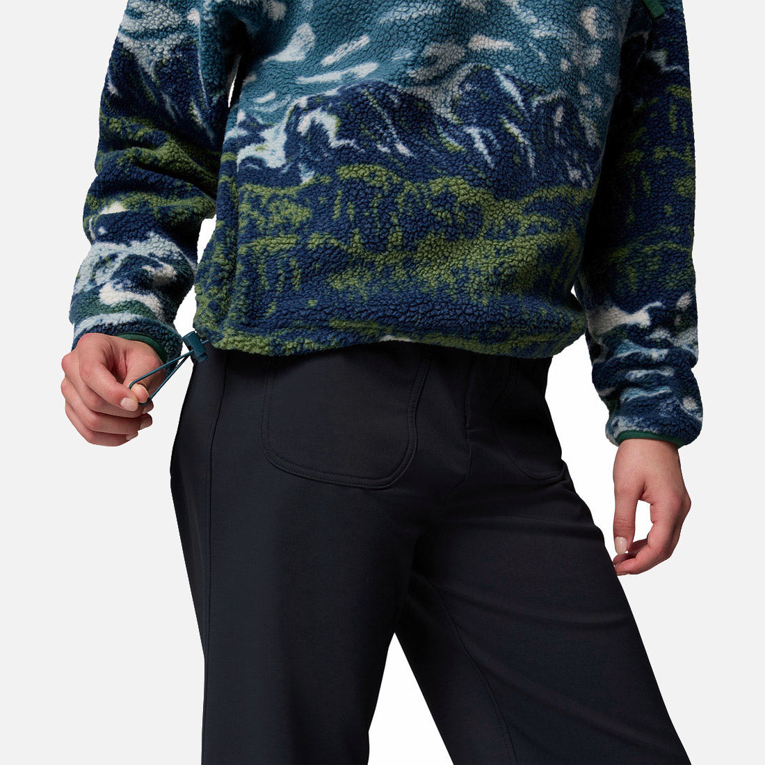 Helvetia II Print Cropped Half Snap