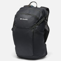 תיק גב שחור מדגם Blackcomb Ridge 30L של Columbia, הכולל תאים רבים, כיסים צדדיים מרשת, רצועות כתפיים מרופדות ולוגו של Columbia בחזית, מוצג על רקע לבן חלק.