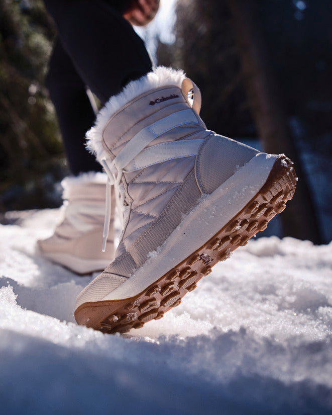 נעליים לקור/מגפיים לנשים